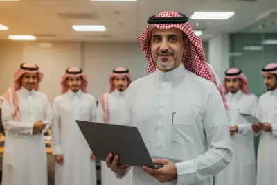دورة مهارات القيادة الإدارية لفريق العمل