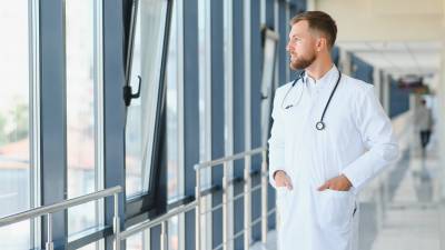 How to manage a hospital or a medical center Course